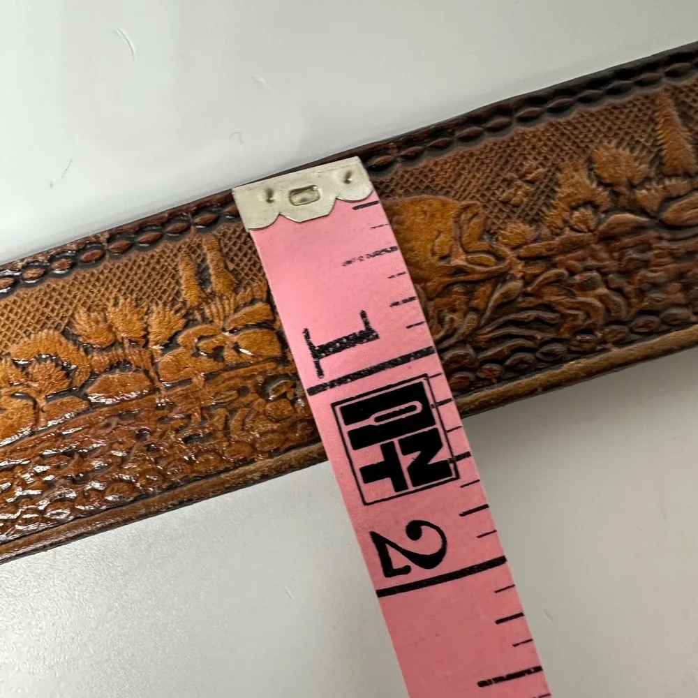 Vintage‎ Tooled Leather Wildlife Fishing Bass Scene Belt Cowboy Western Size 42?